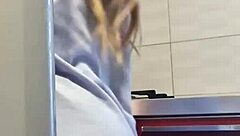 gostosa cleaning stove and getting hot