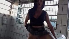 Pirocada No Cu Forte Do Safado With Exotic Brunette