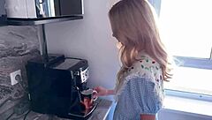 I helped a cute stranger on the street and ended up fucking her the same day