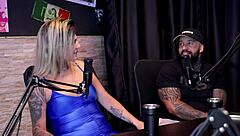 Married couple brings home a young girl for threesome fun 😏