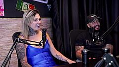 Married couple brings home a young girl for threesome fun 😏