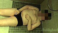 Chubbykaot taking golden shower