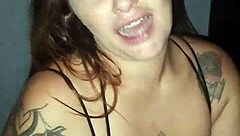 Meu marido me filmando no gloryholi chupando muitas rola