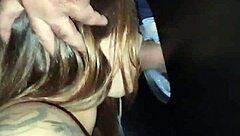 Meu marido me filmando no gloryholi chupando muitas rola