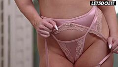 Jennifer White's bubble butt destroyed by black stud