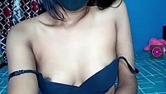 indian girl performs live sex on camera