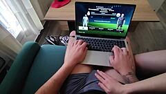 Mi novio quiere jugar fifa y yo quiero jugar con su polla