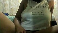 My first time squirting, I wet everything with this vibrator! 😍