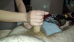 my handjob and tongue for sperm in amateur couple