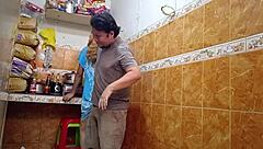 Que cansancio cocinar para todos y quien me atiende a mi mi marido dice que me va a engreir y resulta que me termin� follandome yo cocine pero el me termin� comiendo