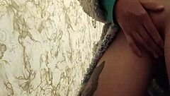 Skinny Girl Masturbates To Orgasm In Morning Dress?