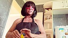 cooking dinner and then bending her over for some anal 😏