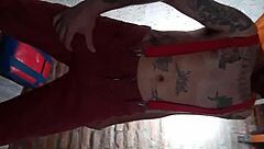 Mariquita's wild update with roommate and costumes in dorm