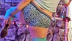 Hotwife Steffi - June 20 promo - sizzling hot and ready to shine