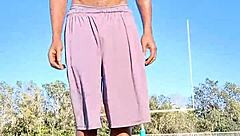 It's a good workout session in the dorm with cute amateurs.