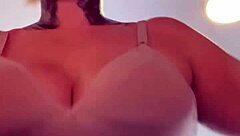 Famous influencer trains in thong at gym, bodybuilders stare at her dripping wetness