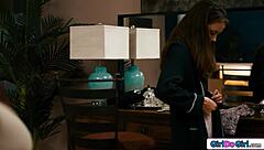 Risky fucking without a condom leads to cumming all over her body