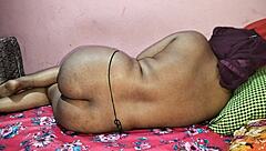 Excited Muslim mom gets intimate with masseur in aide
