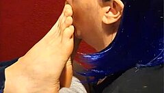 She passionately sucks on my toes with detail