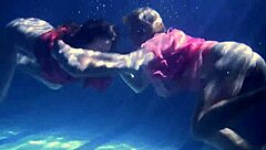 Underwater lesbian sex with Lilia Mihalkova and Natalia Kupalka