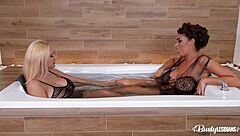 Ava Koxxx Licks Dolly Fox's Wet Pussy