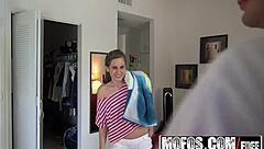 yummy yoga stretching session starring rina ryder