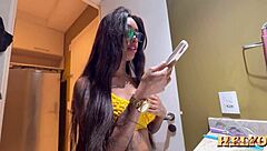 A Maloqueira Came to Collect Debt and I Paid by Eating Her Big Pussy