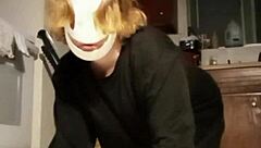 Detailed Workout Routine Set to Upbeat Music for Amateurs