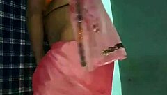 Hot shemale performs intense mujra dance in saree