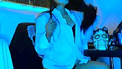 Wonderful Blue Masturbates Live