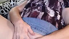 Sexy Mature Masturbates To Powerful Orgasm