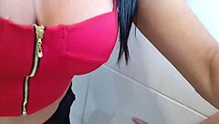 Troquei a Praça de Alimentação do Shopping no Banheiro pra Tomar Leite