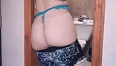 Sexy Lady Swallows Cum In Public!