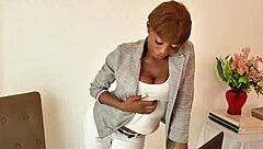 Curvy ebony lesbians scissor and lick in African fantasies