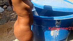 Spying on my big-ass stepdaughter when she bathes and gets to fuck that beautiful ass