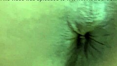 a novinha virgem quis perder a virgindade comigo peguei ela de pijama no sofá da sala