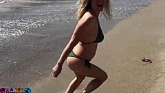 Beach Babe Picks Up Big Dick Stud?