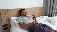 Prostitute teen 18+ gets deepthroat after heated homemade fight