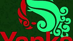 Yanks Scarlet uses toys to reach intense orgasm