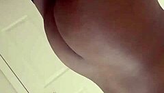 Masturbating in mirror for orgasmic selfie