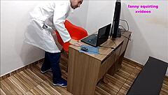 Cleaning lady sucks doctor in office