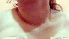 Aurora estelar bathing solo as mature milf housewife