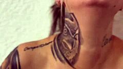 She offered blowjob or money in public