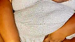 juicy bbw remi toys her tight pussy