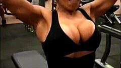 Linda milf gosta de ser fodida com força