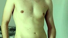 Amateur masturbates and cums on webcam in bedroom