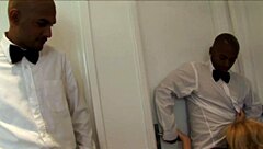 Thick asian beauty london keyes enjoys deep drilling by the pool with doggystyle and blowjob