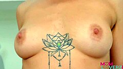 i'm watching stepmom cheat with friend