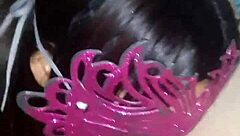 Mira como chupo la verga de mi jefe