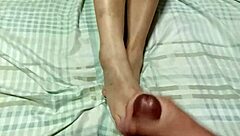 Big Tits Babe Lets Him Cum On Her Feet